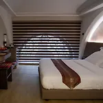 Arcadian Suite&rooms 4*
