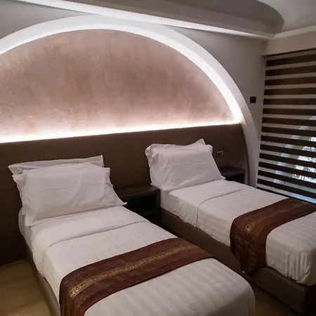 Arcadian Suite&rooms Konukevi