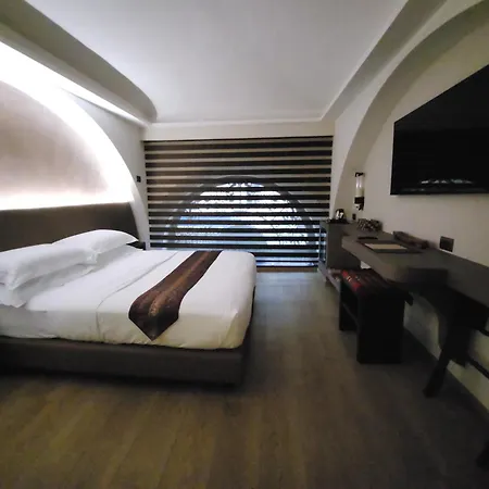 Arcadian Suite&rooms 4*