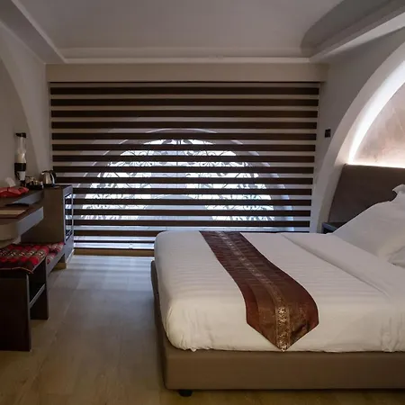Arcadian Suite&rooms *
